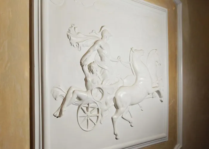 Hs 311 Отель 3*